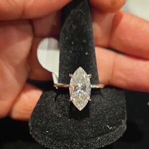 Elegant Moissanite And Sterling Silver Marquise Cut Ring Size 9